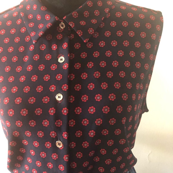 SOLD Tommy Hilfiger Button Down Tank w/ Red Daisy - Picture 2 of 9